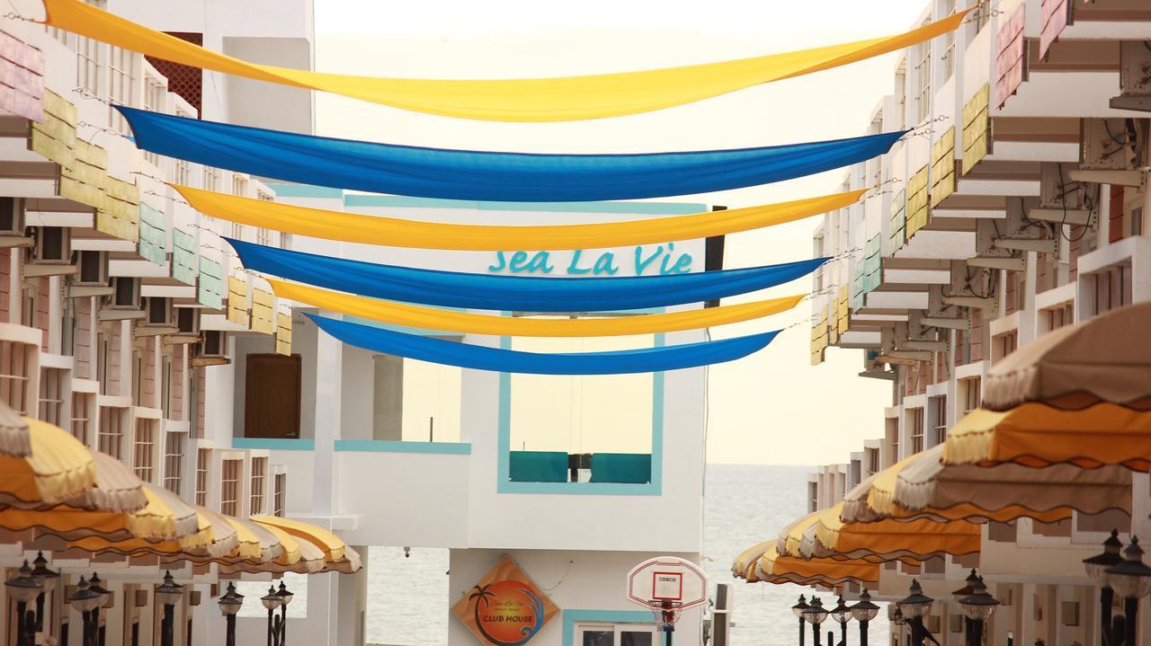 Sea La Vie Covelong Beach Resort Kelambakkam Exterior photo