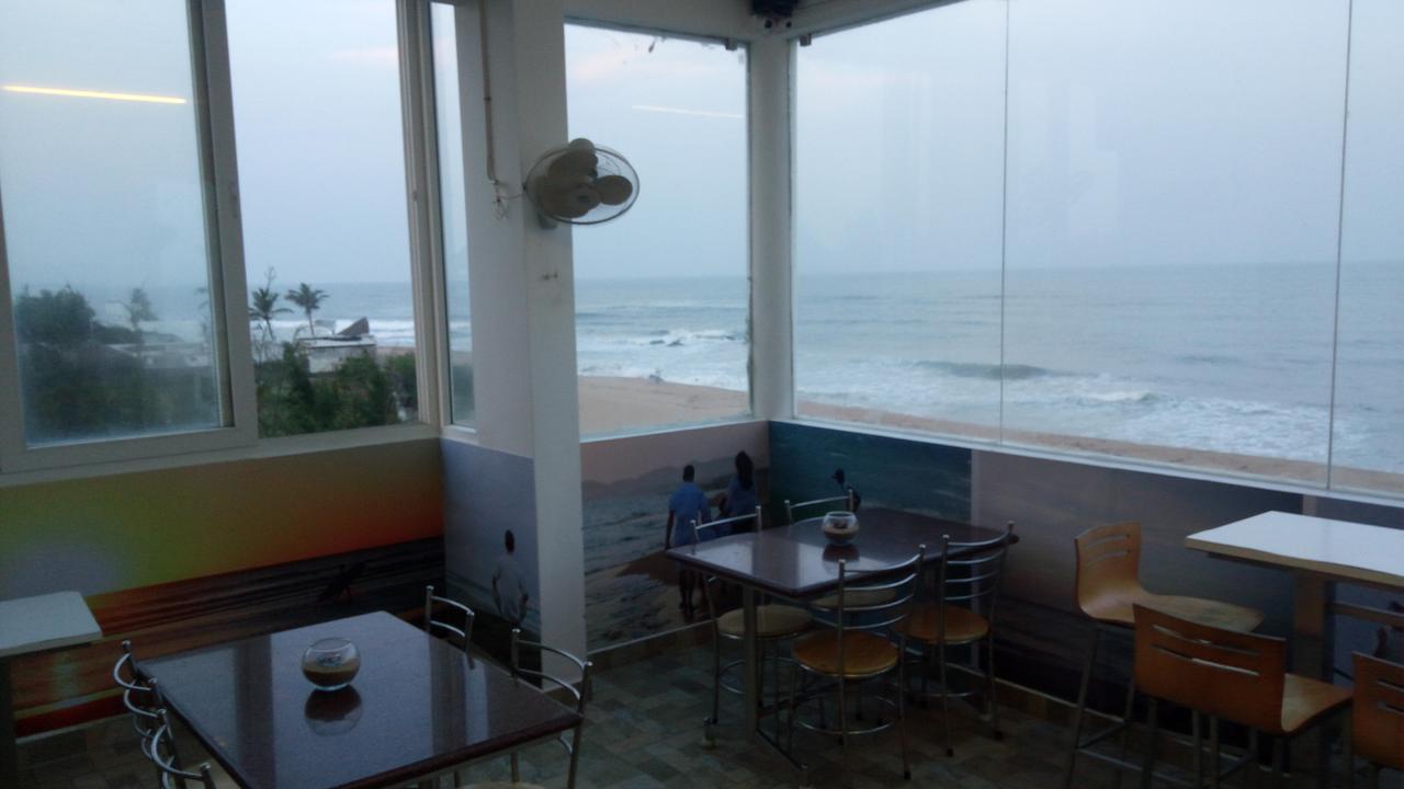 Sea La Vie Covelong Beach Resort Kelambakkam Exterior photo