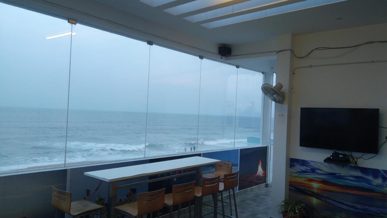 Sea La Vie Covelong Beach Resort Kelambakkam Exterior photo
